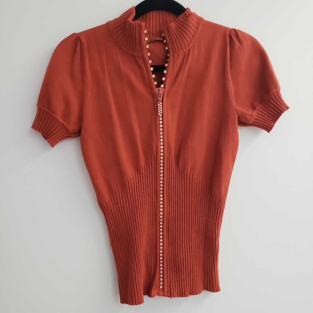 Super cute vintage zip up